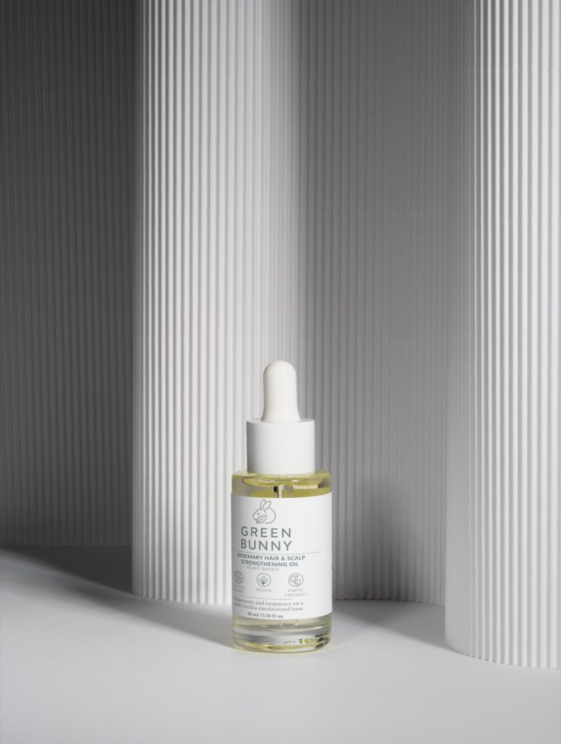MONUMENTAL WHITE